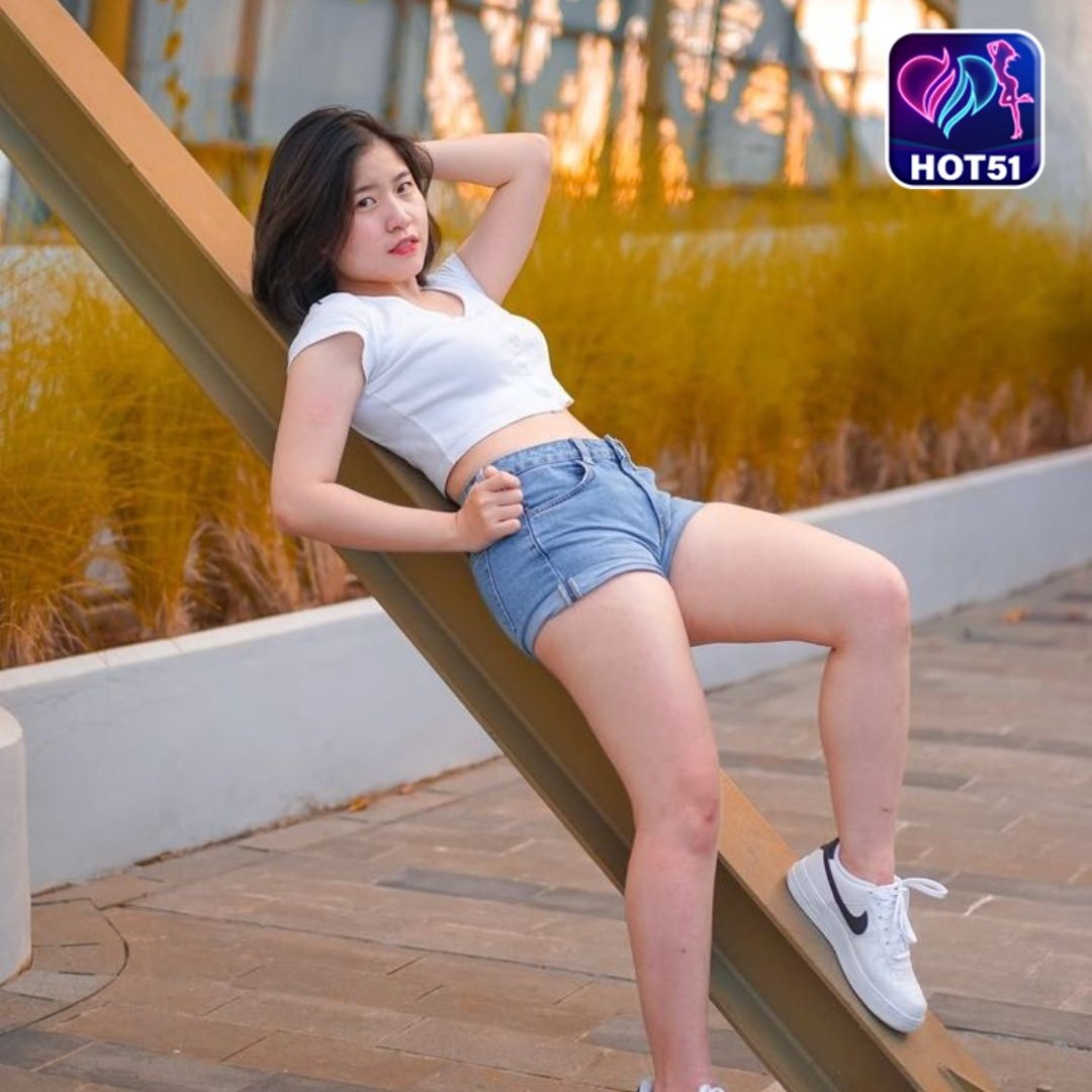 Read more about the article Hot51 Aplikasi Live | Review Komunitas & Host 2026