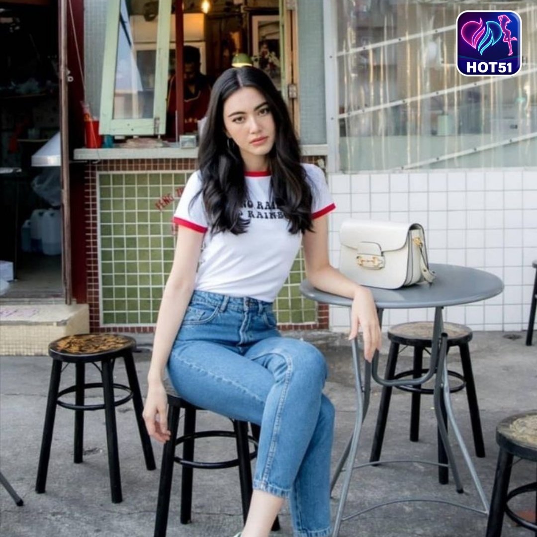 Read more about the article Hot51 Aplikasi Hiburan Live Streaming Indonesia