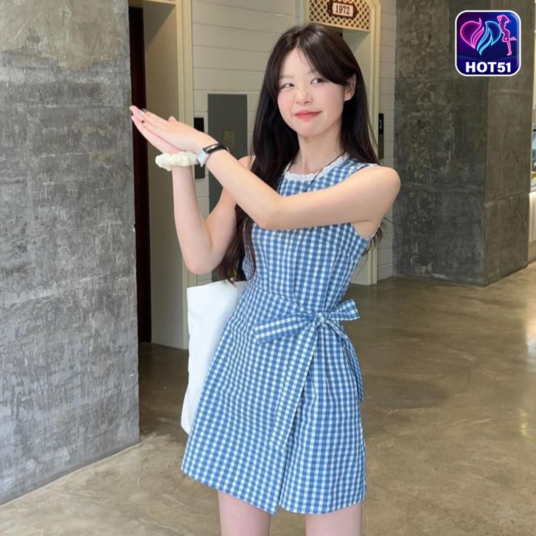 Read more about the article Hot51 vs Aplikasi Live Lain | Review Lengkap