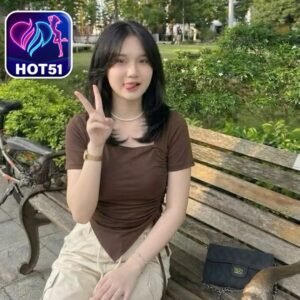 Read more about the article Apa Itu Hot51? Aplikasi Live Streaming Populer di Indonesia